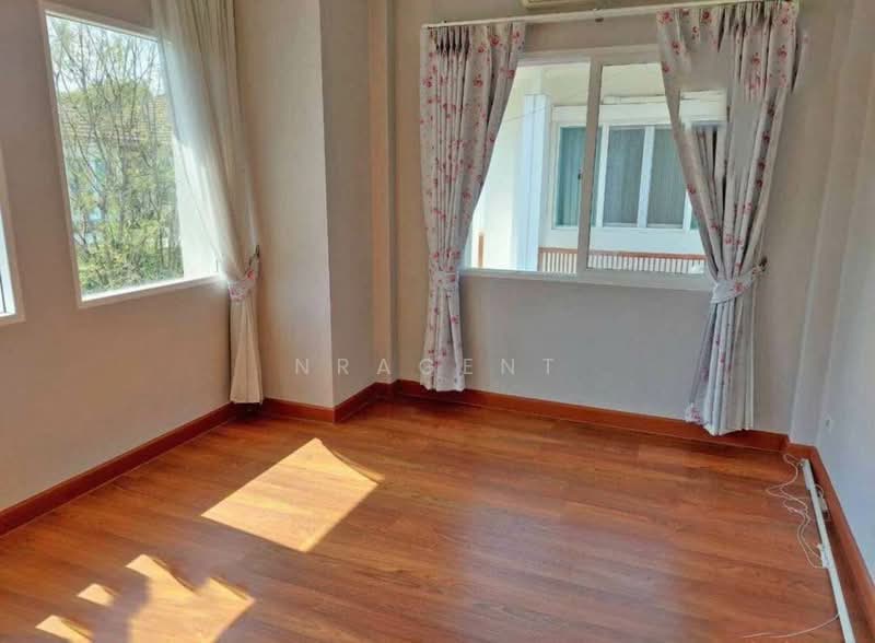 The Centro Onnut-Wongwaen, Bangkok, Lat Krabang Road, Lat Krabang, Lat Krabang, Bangkok, 3 Bedrooms, 240 sqm, Single Detached House For Sale, by NRagent, 500200864 - DDproperty.com