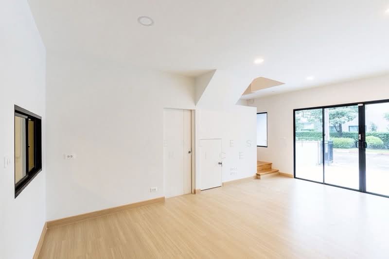 Baan Klang Muang Rama 9-On Nut, Bangkok, Bangkok-Chonburi New Road, Prawet, Prawet, Bangkok, 3 Bedrooms, 145 sqm, Townhouse For Sale, by HOME Real Estate Service, 500200868 - DDproperty.com