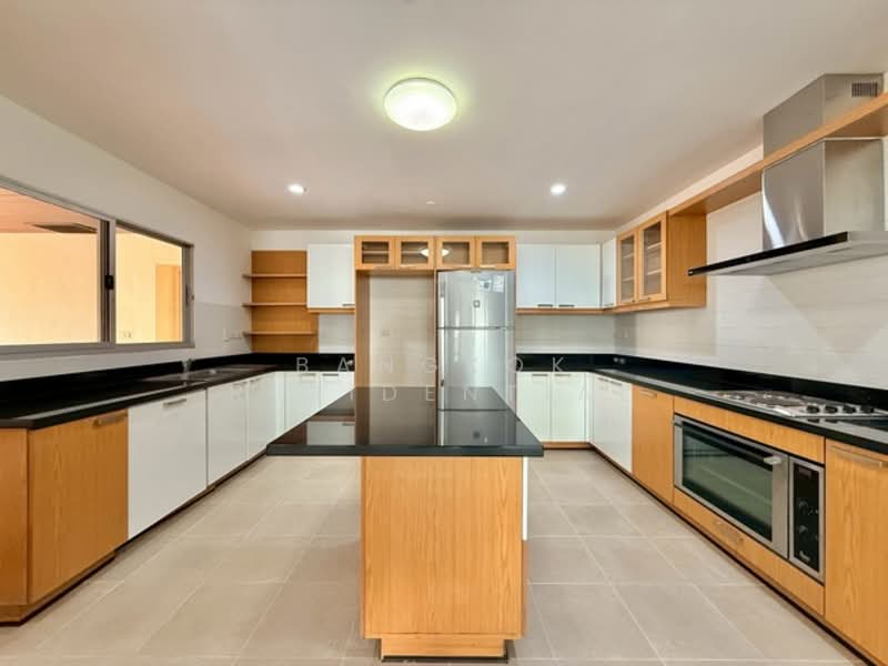 Bangkok View Tower, Bangkok, Soi Sukhumvit 31, Khlongtoei Nua, Watthana, Bangkok, 4 Bedrooms, 300 sqm, Apartment For Rent, by Bangkok Residential, 500200888 - DDproperty.com