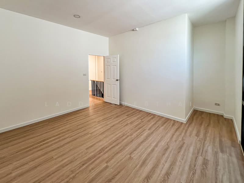 หลักสี่, Bangkok, Talat Bang Khen, Lak Si, Bangkok, 3 Bedrooms, 174 sqm, Townhouse For Sale, by Ladda Suebthai, 500200890 - DDproperty.com