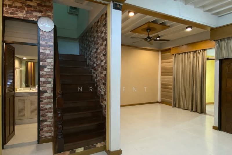 บ้านวังทอง วิภาวดี 47, Bangkok, Sanam Bin, Don Mueang, Bangkok, 4 Bedrooms, 120 sqm, Townhouse For Sale, by NRagent, 500200903 - DDproperty.com