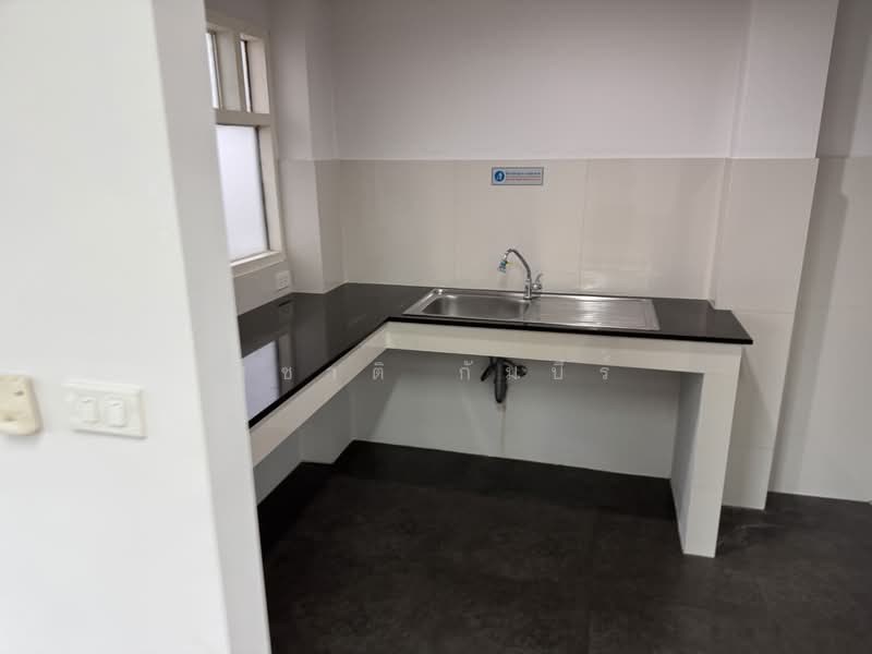 Rent office Space Near MRT Sukhumvit & BTS Asok, Bangkok, Khlongtoei Nua, Watthana, Bangkok, , 120 sqm, Office Space For Rent, by Suchart Gambhir, 500200922 - DDproperty.com