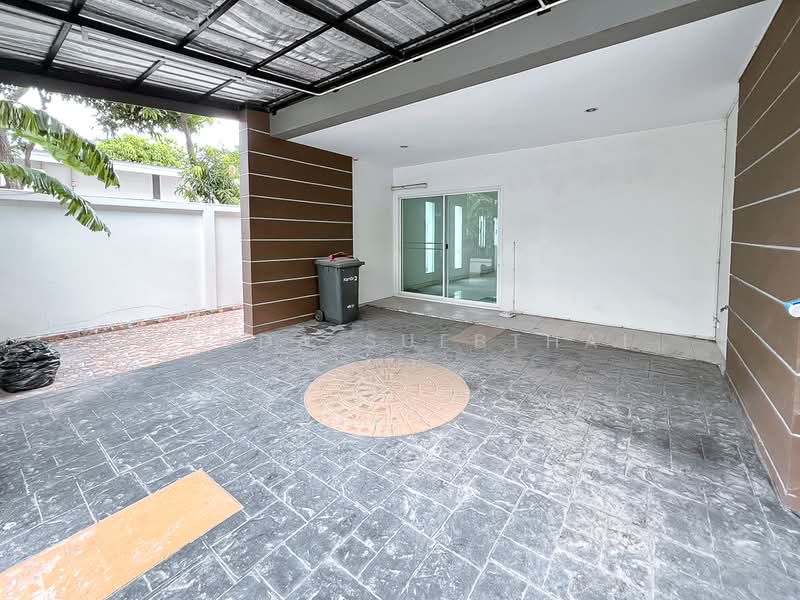 นวลจันทร์, กรุงเทพ, นวลจันทร์, บึงกุ่ม, กรุงเทพ, 197 ตร.ม., ทาวน์เฮ้าส์ ขาย, โดย Ladda Suebthai, 500200928 - DDproperty.com