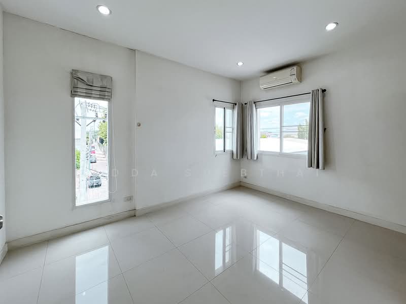 Kansiri Ramintra-Nuan Chan 48, Bangkok, Nuan Chan, Bueng Kum, Bangkok, 3 Bedrooms, 197 sqm, Townhouse For Sale, by Ladda Suebthai, 500200928 - DDproperty.com