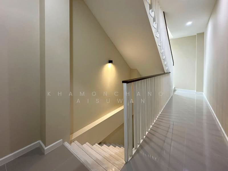 J Townhome Suthep, Chiang Mai, Su Thep, Muang Chiang Mai, Chiang Mai, 5 Bedrooms, 200 sqm, Townhouse For Sale, by Khamonchanok Aisuwan, 500200957 - DDproperty.com