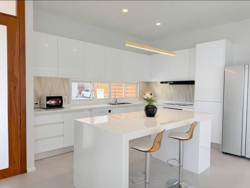 Plover Cove, Chiang Mai, San Ton Pao, San Kamphaeng, Chiang Mai, 4 Bedrooms, 285 sqm, Single Detached House For Rent, by Khamonchanok Aisuwan, 500200983 - DDproperty.com