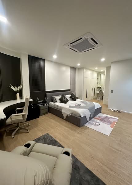 World Club Land, Chiang Mai, Chiang Mai-Hang Dong Road, Nong Kwai, Hang Dong, Chiang Mai, 5 Bedrooms, 400 sqm, Single Detached House For Rent, by Khamonchanok Aisuwan, 500201050 - DDproperty.com