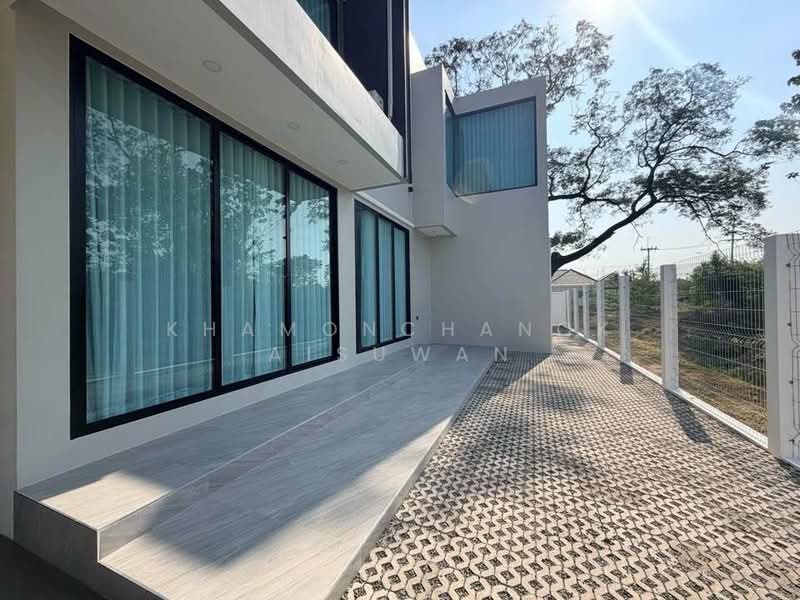 Baan Wang Tan, Chiang Mai, Mae Hia, Muang Chiang Mai, Chiang Mai, 4 Bedrooms, 354 sqm, Single Detached House For Sale, by Khamonchanok Aisuwan, 500201096 - DDproperty.com