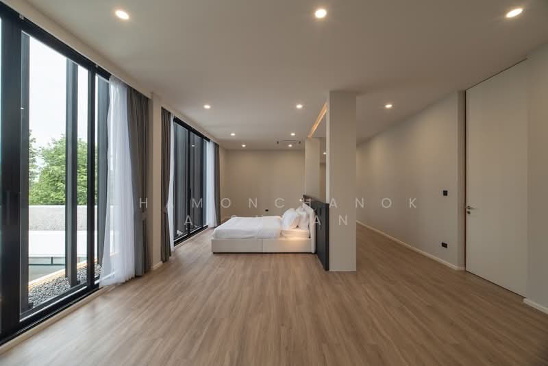 4 Bedroom Luxury Pool Villa with 10 kW Solar System, Chiang Mai, Nam Phare, Hang Dong, Chiang Mai, 4 Bedrooms, 600 sqm, Villa For Sale, by Khamonchanok Aisuwan, 500201099 - DDproperty.com