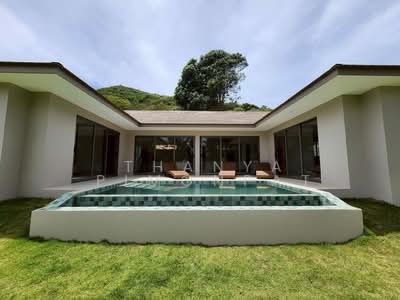 ขาย - Exquisite Bali-Style 2 Bedrooms Pool Villa in Maenam, สุราษฎร์ธานี