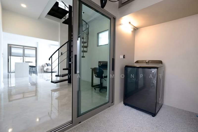 ให้เช่า - Leo Pool Villa- 3 Bedrooms Villa in Chaweng, สุราษฎร์ธานี