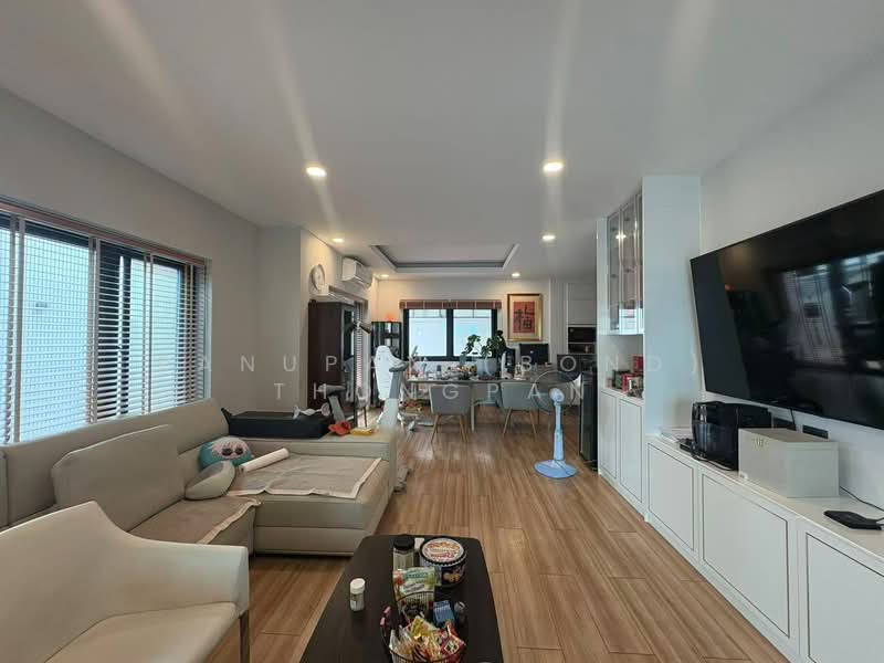 Patta Prime, Chon Buri (Pattaya), Bypass Road, Nong Pla Lai, Bang Lamung (Pattaya), Chon Buri (Pattaya), 3 Bedrooms, 280 sqm, Single Detached House For Rent, by Panupan (Bond) Thongpan, 500201255 - DDproperty.com