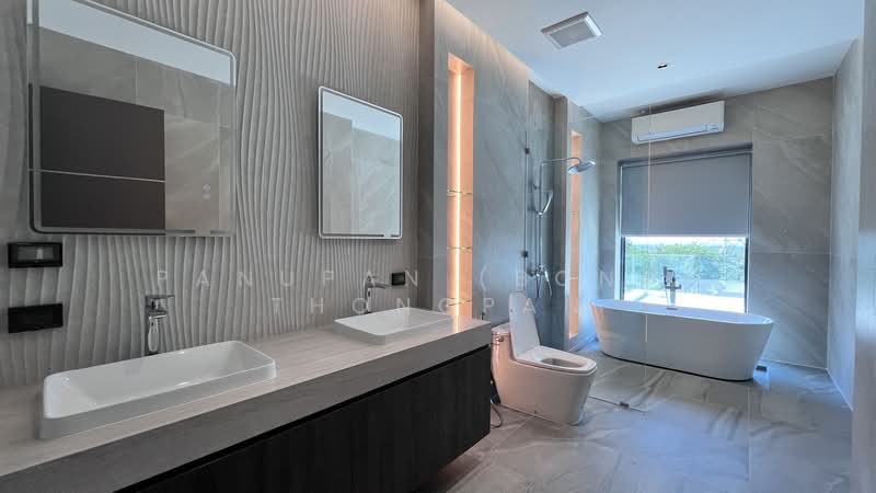 The View Estate Pattaya, Chon Buri (Pattaya), Poong, Bang Lamung (Pattaya), Chon Buri (Pattaya), 5 Bedrooms, 376 sqm, Villa For Sale, by Panupan (Bond) Thongpan, 500201404 - DDproperty.com