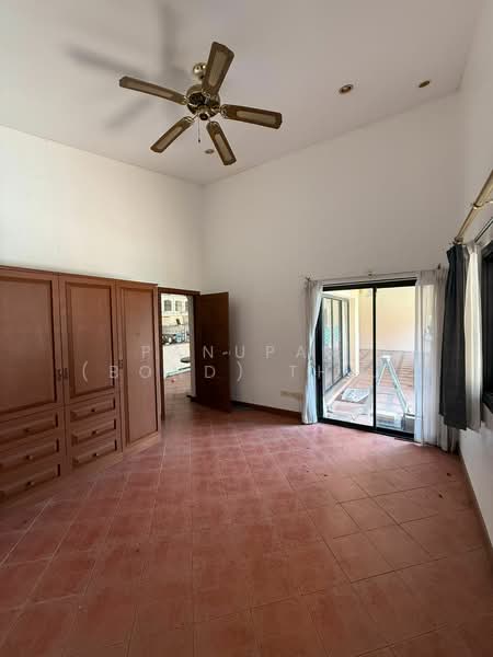 Natheekarn Park View, Chon Buri (Pattaya), Poong, Bang Lamung (Pattaya), Chon Buri (Pattaya), 5 Bedrooms, 400 sqm, Villa For Sale, by Panupan (Bond) Thongpan, 500201408 - DDproperty.com