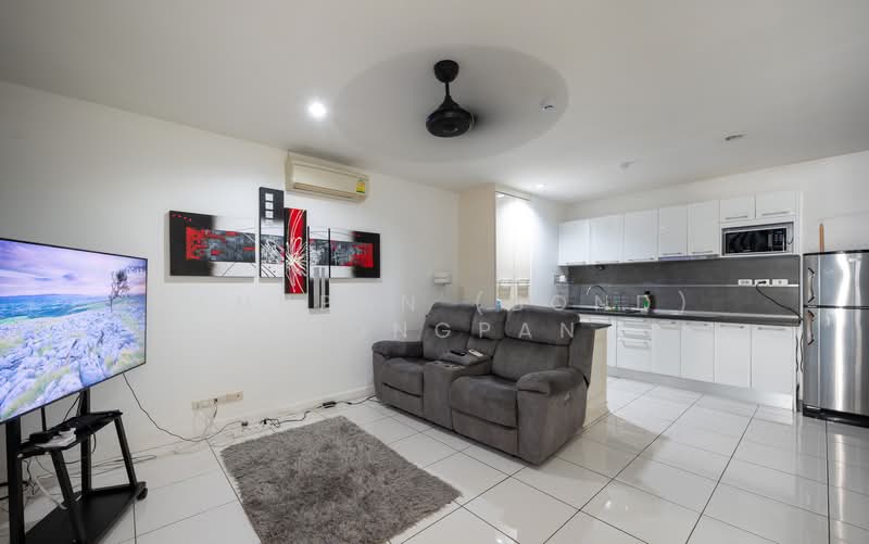 The Lofts Pratumnak, Chon Buri (Pattaya), 378/430 Moo 12 Soi Rajchawaroon, Nong Pru, Bang Lamung (Pattaya), Chon Buri (Pattaya), 1 Bedroom, 48 sqm, Condo For Sale, by Panupan (Bond) Thongpan, 500201428 - DDproperty.com