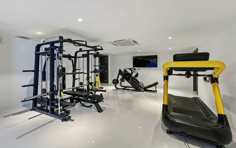 ขาย - ขายบ้านเดี่ยว 5 ห้องนอน ในทำเล พัทยา, ชลบุรี