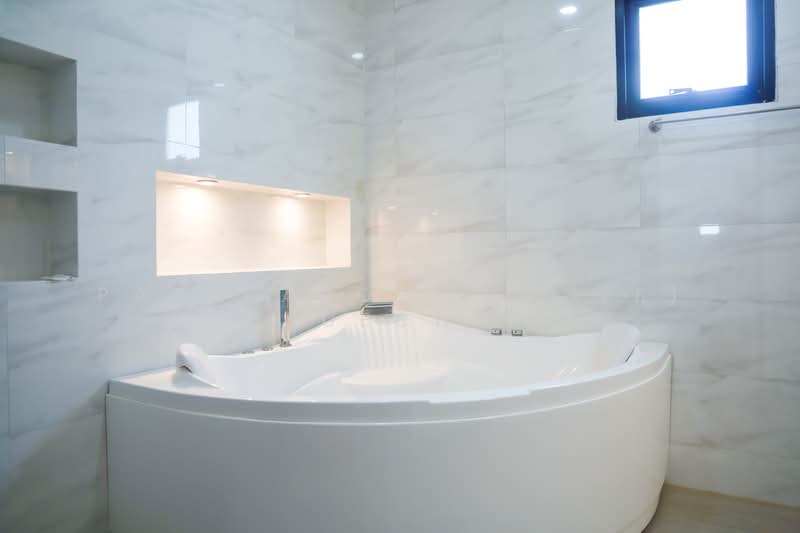 Thongsuk Pool Villa Pranburi, Prachuap Khiri Khan, Pak Nam Pran, Pran Buri, Prachuap Khiri Khan, 3 Bedrooms, 270 sqm, Villa For Sale, by Parkkapol (Smile) Luecha, 500201439 - DDproperty.com