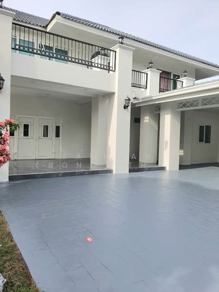 Hill View Villas, Chon Buri (Pattaya), Bang Lamung, Bang Lamung (Pattaya), Chon Buri (Pattaya), 3 Bedrooms, 250 sqm, Single Detached House For Sale, by Panupan (Bond) Thongpan, 500201459 - DDproperty.com