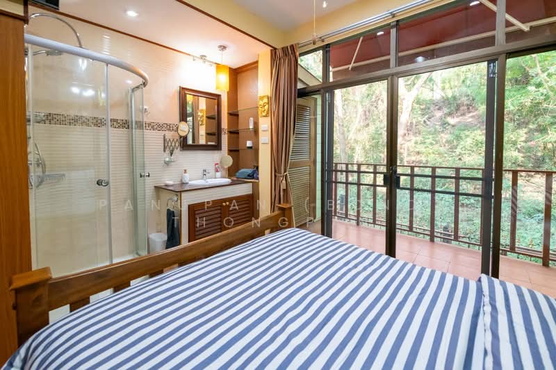 Spacious Luxury Apartment for Rent Pratumnak Hill, Chon Buri (Pattaya), Nong Pru, Bang Lamung (Pattaya), Chon Buri (Pattaya), 2 Bedrooms, 178 sqm, Townhouse For Rent, by Panupan (Bond) Thongpan, 500201477 - DDproperty.com