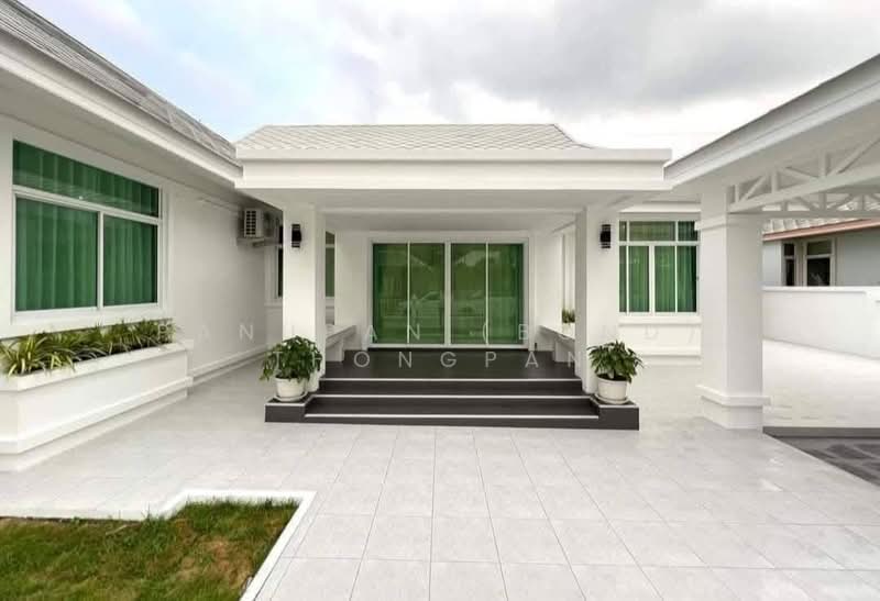 Eastiny Park 2, Chon Buri (Pattaya), Bang Lamung, Bang Lamung (Pattaya), Chon Buri (Pattaya), 3 Bedrooms, 220 sqm, Single Detached House For Rent, by Panupan (Bond) Thongpan, 500201478 - DDproperty.com