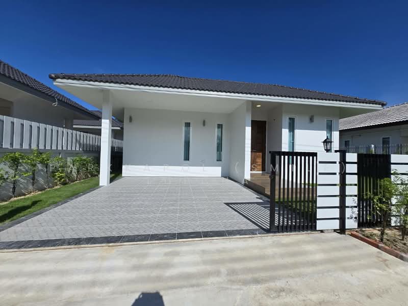 Ponrada Garden Ville 2, Prachuap Khiri Khan, Hin Lek Fai, Hua Hin, Prachuap Khiri Khan, 3 Bedrooms, 220 sqm, Villa For Sale, by Parkkapol (Smile) Luecha, 500201511 - DDproperty.com