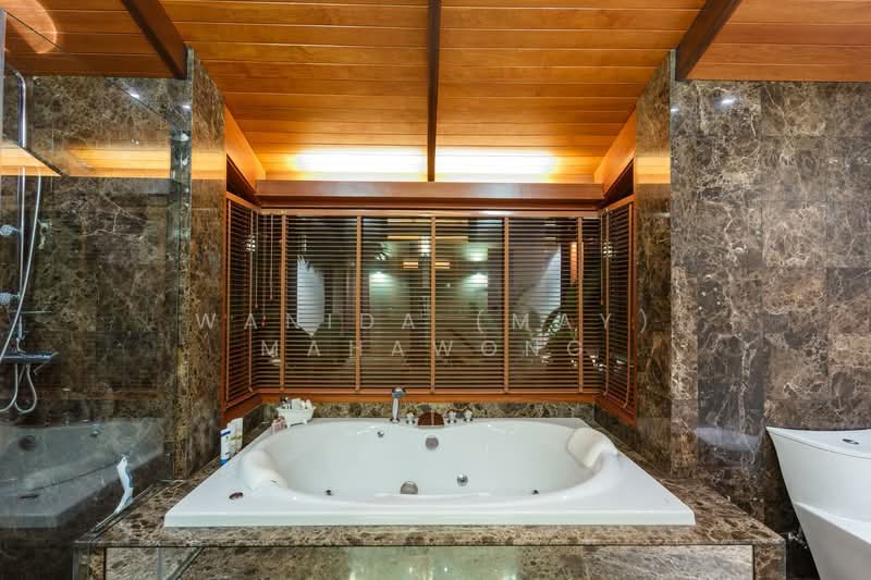 Pool Villa on 2,442 SQ.M. Freehold Land Cherng Talay, Phuket, Choeng Thale, Thalang, Phuket, 6 Bedrooms, 450 sqm, Villa For Sale, by Wanida (May) Mahawong, 500201705 - DDproperty.com