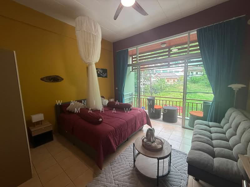 Guesthouse business for Sale Prime Location near Kata Beach, Phuket, Karon, Muang Phuket, Phuket, 8 Bedrooms, 500 sqm, Townhouse For Sale, by Wanida (May) Mahawong, 500201816 - DDproperty.com