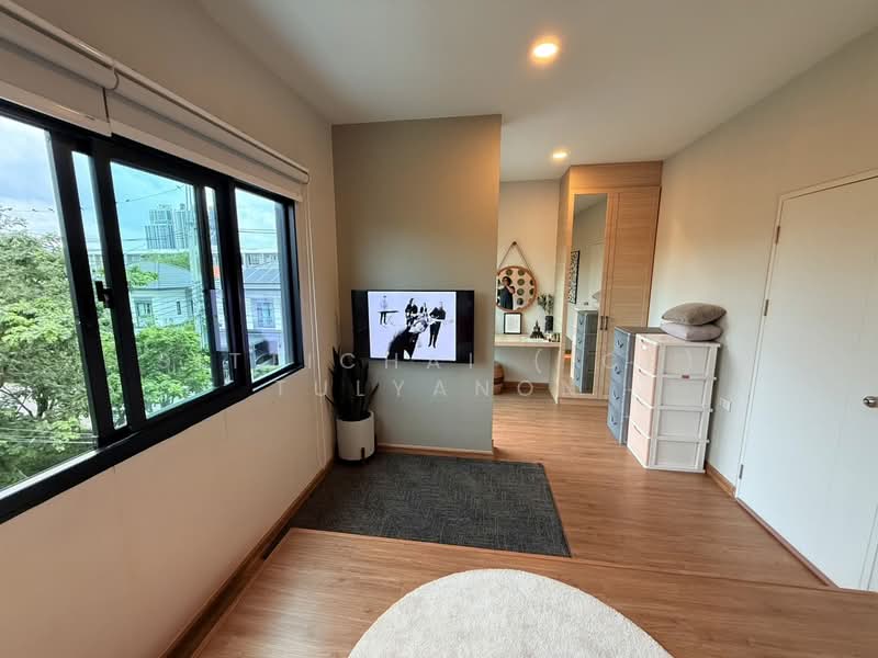 Lumpini Townplace Sukhumvit-Srinakarin, Samut Prakan, Samrong Nua, Muang Samut Prakarn, Samut Prakan, 3 Bedrooms, 161 sqm, Single Detached House For Sale, by Sittichai (Ice) Tulyanon, 500201983 - DDproperty.com