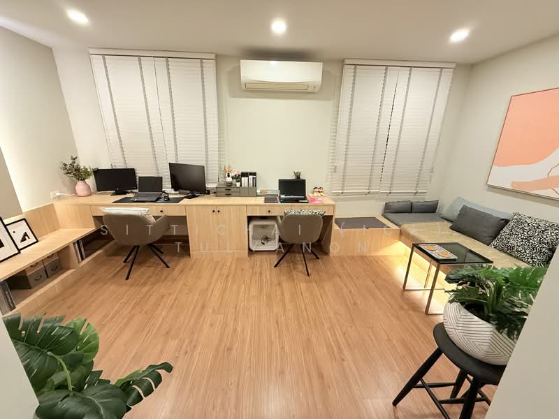 Lumpini Townplace Sukhumvit-Srinakarin : ลุมพินี ทาวน์เพลส สุขุมวิท-ศรีนครินทร์, สมุทรปราการ, สำโรงเหนือ, เมืองสมุทรปราการ, สมุทรปราการ, 161 ตร.ม., บ้านเดี่ยว ขาย, โดย Sittichai (Ice) Tulyanon, 500201983 - DDproperty.com