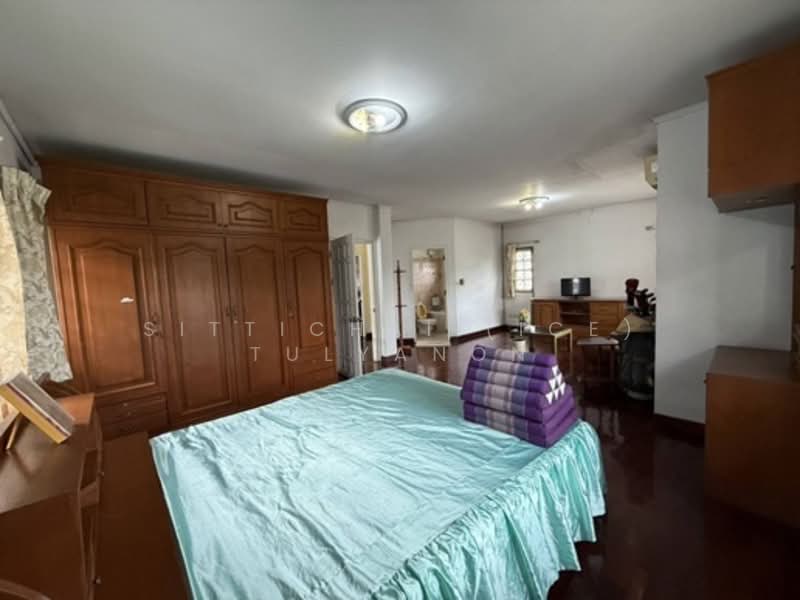 Nantawan Sukhumvit 77, Bangkok, Sukhumvit 77 (On Nut 44), Bang Chak, Phra Khanong, Bangkok, 3 Bedrooms, 180 sqm, Single Detached House For Sale, by Sittichai (Ice) Tulyanon, 500201987 - DDproperty.com