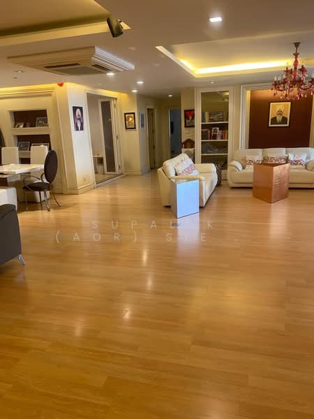 D.S. Tower 1 Sukhumvit 33, Bangkok, Soi Phrom Chit, Khlong Tan Nua, Watthana, Bangkok, 3 Bedrooms, 293 sqm, Condo For Sale, by Sittichai (Ice) Tulyanon, 500201993 - DDproperty.com