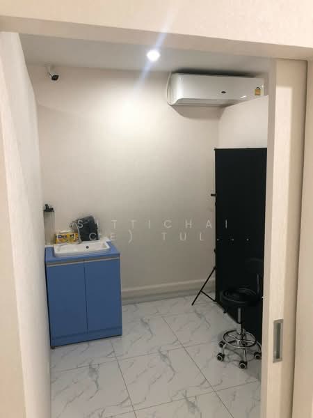 For sale/rent, 4-storey commercial building, stand alone, with parking lot, Nonthaburi, Sala Klang, Bang Kruai, Nonthaburi, 4 Bedrooms, 474 sqm, Townhouse For Sale, by Sittichai (Ice) Tulyanon, 500202005 - DDproperty.com