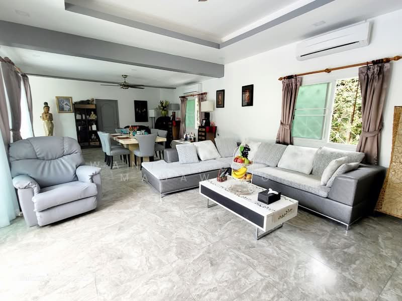 4 Bedrooms Standalone Villa in Kamala for Sale, Phuket, Kammala, Kathu, Phuket, 4 Bedrooms, 320 sqm, Villa For Sale, by Wanida (May) Mahawong, 500202042 - DDproperty.com
