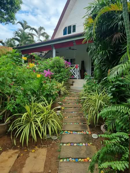 Charming 4 Bedrooms Villa Nestled in a Tropical Garden, Phuket, Rawai, Muang Phuket, Phuket, 4 Bedrooms, 180 sqm, Villa For Sale, by Wanida (May) Mahawong, 500202053 - DDproperty.com