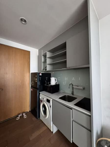 Noble Revo Silom, Bangkok, 88 Soi Surasak Surasak Road, Silom, Bang Rak, Bangkok, 1 Bedroom, 34 sqm, Condo For Sale, by Sittichai (Ice) Tulyanon, 500202077 - DDproperty.com