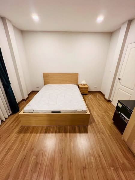 Centro Vibhavadi, Bangkok, Chang Akat Uthit Road, Sanam Bin, Don Mueang, Bangkok, 4 Bedrooms, 210 sqm, Single Detached House For Rent, by Sittichai (Ice) Tulyanon, 500202083 - DDproperty.com