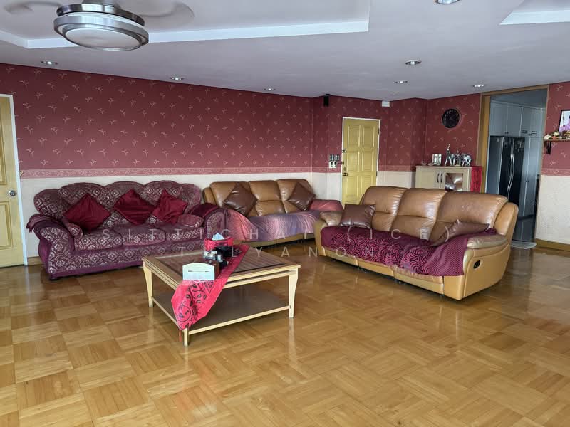 Bangkok Garden Apartment, Bangkok, 289 4 Naradhiwas Rajanakarindra 24 Alley, Chong Nonsi, Yan Nawa, Bangkok, 5 Bedrooms, 207 sqm, Apartment For Sale, by Sittichai (Ice) Tulyanon, 500202164 - DDproperty.com