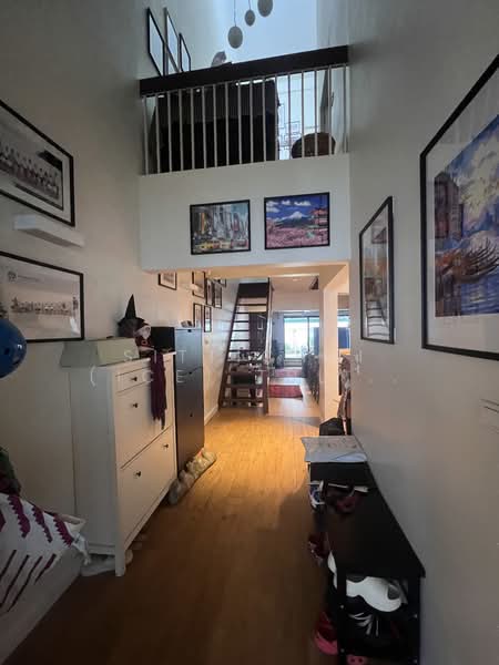 Renovated Townhouse Close to Samitivej Hospital, Bangkok, Khlong Tan Nua, Watthana, Bangkok, 4 Bedrooms, 230 sqm, Townhouse For Sale, by Sittichai (Ice) Tulyanon, 500202168 - DDproperty.com