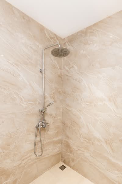 Townhouse with Pool Close to International School-European, Bangkok, Phra Kanong Nua, Watthana, Bangkok, 4 Bedrooms, 265 sqm, Townhouse For Sale, by Sittichai (Ice) Tulyanon, 500202194 - DDproperty.com