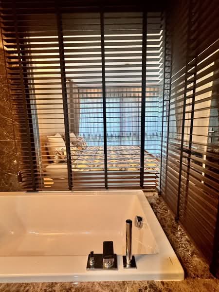 The Address Sukhumvit 61, Bangkok, 22 Soi Sukhumvit 61 Sukhumvit Road, Khlong Tan Nua, Watthana, Bangkok, 2 Bedrooms, 75 sqm, Condo For Rent, by Sittichai (Ice) Tulyanon, 500202207 - DDproperty.com