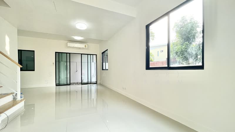 The Connect Watcharaphon-Phoemsin, Bangkok, Permsin Road, Khlong Tanon, Sai Mai, Bangkok, 3 Bedrooms, 100 sqm, Townhouse For Sale, by Sittichai (Ice) Tulyanon, 500202243 - DDproperty.com