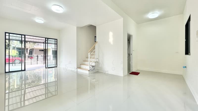 The Connect Watcharaphon-Phoemsin, Bangkok, Permsin Road, Khlong Tanon, Sai Mai, Bangkok, 3 Bedrooms, 100 sqm, Townhouse For Sale, by Sittichai (Ice) Tulyanon, 500202243 - DDproperty.com