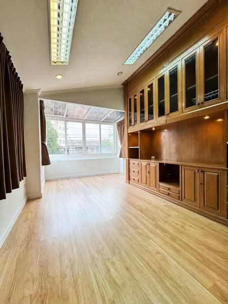 House in Lat Phrao–Wang Hin Soi 18 for Rent, Bangkok, Lat Phrao, Lat Phrao, Bangkok, 3 Bedrooms, 300 sqm, Single Detached House For Rent, by Sittichai (Ice) Tulyanon, 500202244 - DDproperty.com