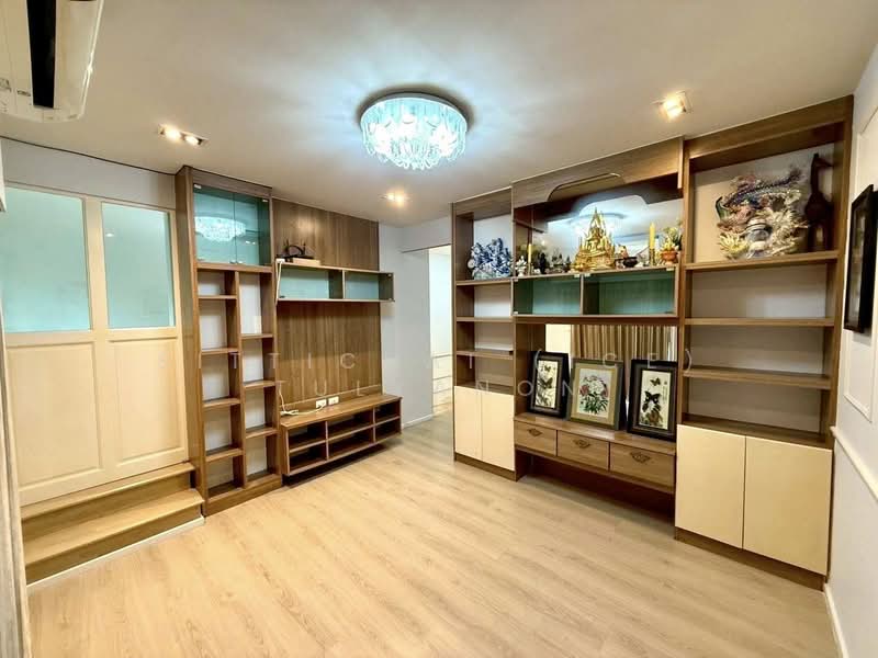 Baan Klang Muang Sukhumvit 77, Bangkok, Soi On Nut 17, Suan Luang, Suan Luang, Bangkok, 3 Bedrooms, 178 sqm, Townhouse For Rent, by Sittichai (Ice) Tulyanon, 500202245 - DDproperty.com