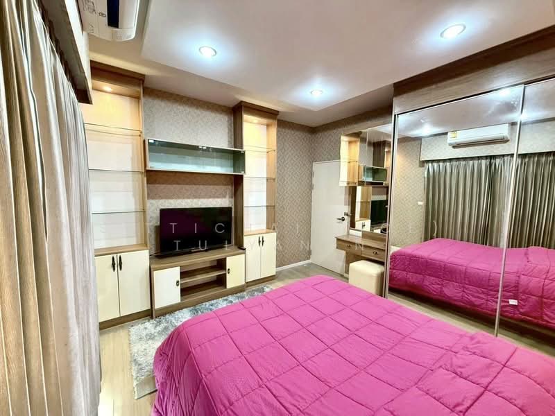 Baan Klang Muang Sukhumvit 77, Bangkok, Soi On Nut 17, Suan Luang, Suan Luang, Bangkok, 3 Bedrooms, 178 sqm, Townhouse For Rent, by Sittichai (Ice) Tulyanon, 500202245 - DDproperty.com