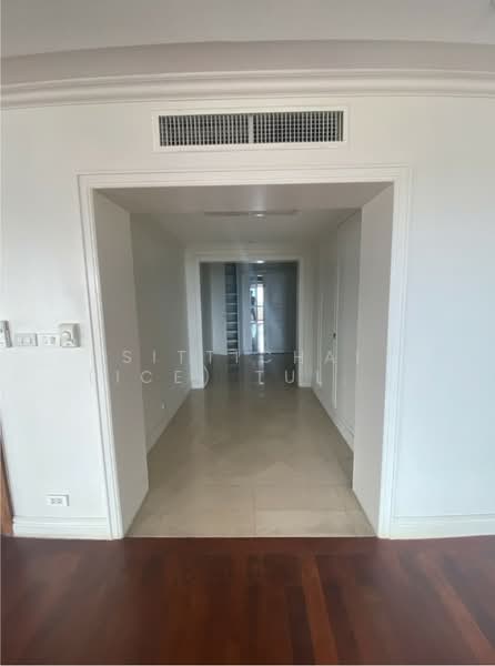 Sathorn Park Place : สาธร พาร์ค เพลส, กรุงเทพ, 27 สาทรใต้, ทุ่งมหาเมฆ, สาทร, กรุงเทพ, 240 ตร.ม., คอนโด ให้เช่า, โดย Sittichai (Ice) Tulyanon, 500202253 - DDproperty.com