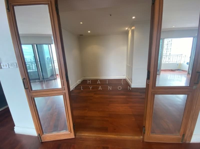 Sathorn Park Place : สาธร พาร์ค เพลส, กรุงเทพ, 27 สาทรใต้, ทุ่งมหาเมฆ, สาทร, กรุงเทพ, 240 ตร.ม., คอนโด ให้เช่า, โดย Sittichai (Ice) Tulyanon, 500202253 - DDproperty.com