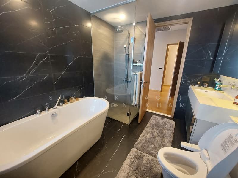 Siamese Exclusive Sukhumvit 31, Bangkok, 75 Soi Sukhumvit 31, Khlong Tan Nua, Watthana, Bangkok, 3 Bedrooms, 220 sqm, Condo For Rent, by Sittichai (Ice) Tulyanon, 500202258 - DDproperty.com