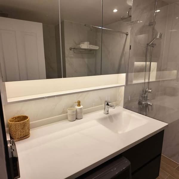 Sukhumvit Suite, Bangkok, 19 Soi Sukhumvit 13, Khlongtoei Nua, Watthana, Bangkok, 1 Bedroom, 40 sqm, Condo For Sale, by Sittichai (Ice) Tulyanon, 500202266 - DDproperty.com