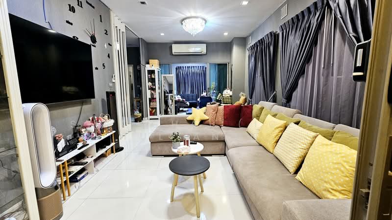 Perfect Place Rama 9-Krungthep Kreetha, Bangkok, Srinakarin - Rom Klao Road, Khlong Song Ton Nun, Lat Krabang, Bangkok, 4 Bedrooms, 264 sqm, Single Detached House For Sale, by Sittichai (Ice) Tulyanon, 500202301 - DDproperty.com